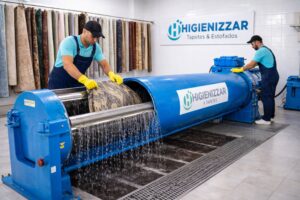 Limpeza de Tapete em Itapema realizada na Higienizzar Tapetes com centrífuga industrial para remoção profunda de sujeira, ácaros e excesso de umidade.